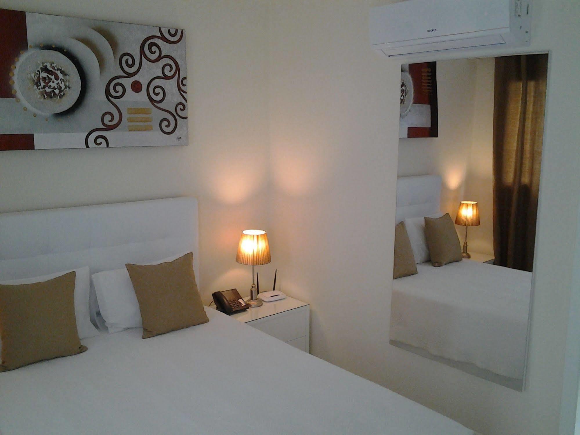 Sao Francisco Accommodation Φουνκάλ Εξωτερικό φωτογραφία